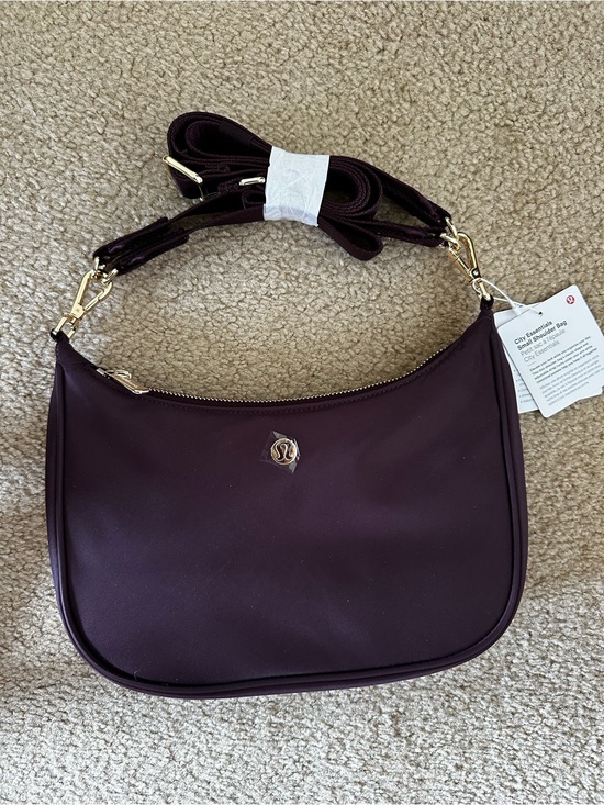 lululemon athletica Handbags - Lululemon City Essentials Small Shoulder Bag 3L- Plum with Gold Hardware